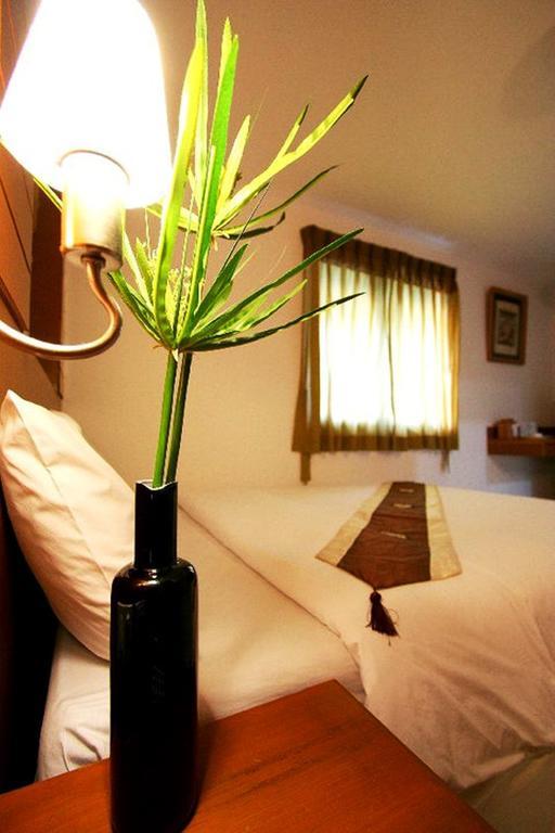 Pk Mansion Aparthotel Phuket Bagian luar foto